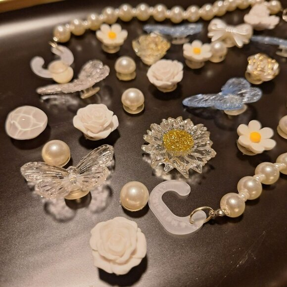Shoe Charm Mix Faux Pearl Embellishments Flowers Classy Daisy Butterflies - Picture 2 of 6